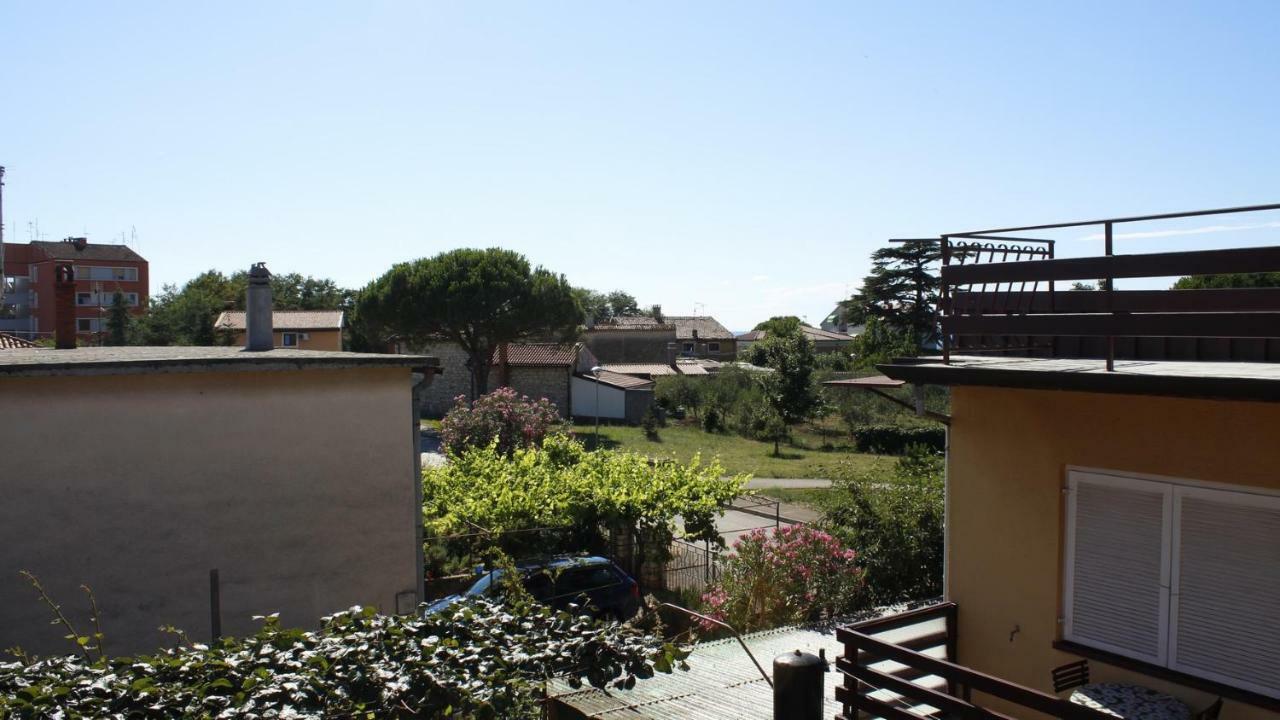 Family Rooms Moela Umag Exterior foto
